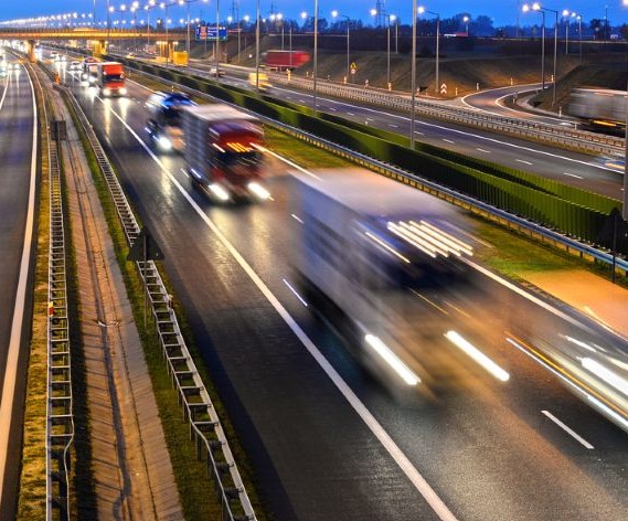 Transport management software - Four lane controlled-access motorway