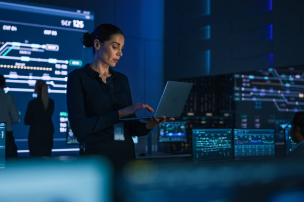 Hero Image_Understanding Pitfalls & Employees Pscyhe Amist_Blog