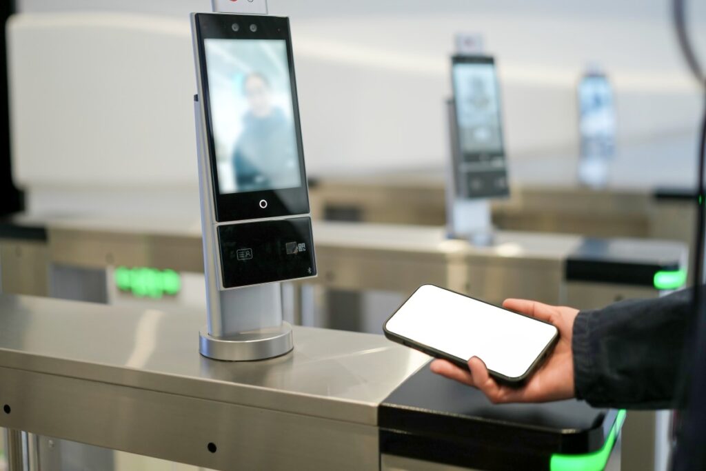 Cydonia - Modern Access Control System with Smartphone Integration at Security Entrance